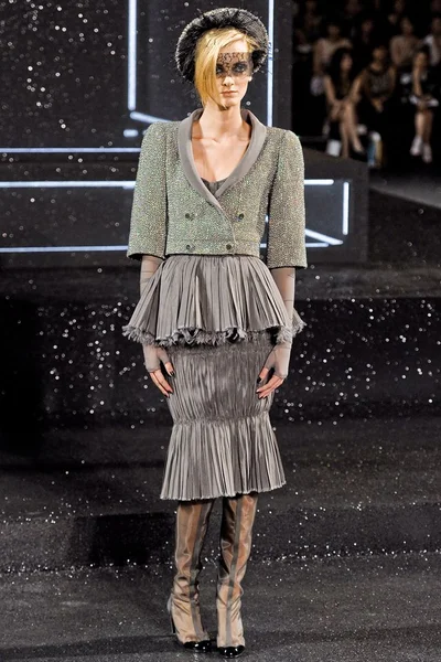 Look 23